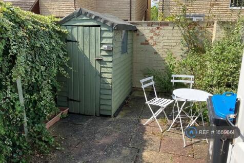 Courtyard Garden