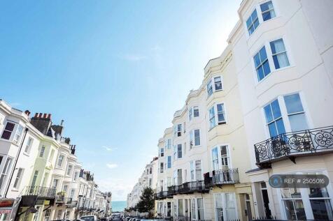 Few Minutes Stroll Down To Brighton Beach
