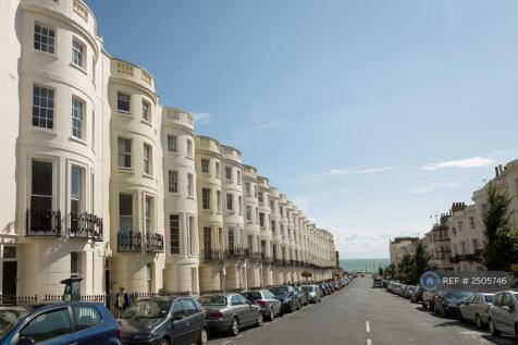 Located Between Western Rd And Brighton Beach