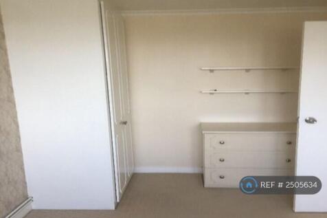 Main Bedroom Storage