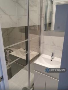 Modern Bathroom
