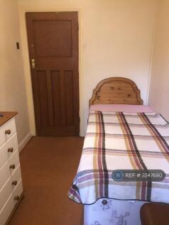 Single Room £700