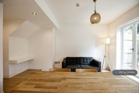 Bright And Spacious Open Plan Living Area