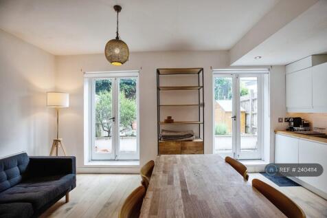 Bright And Spacious Open Plan Living Area