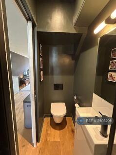 Downstairs Bathroom 
