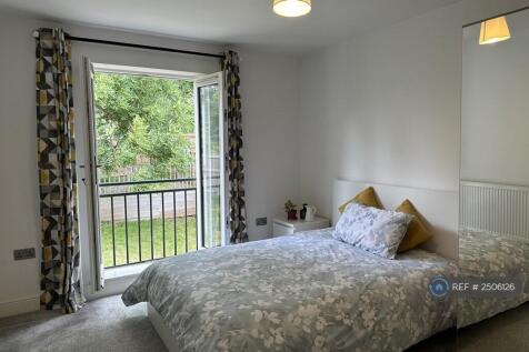 Room 1 Ensuite