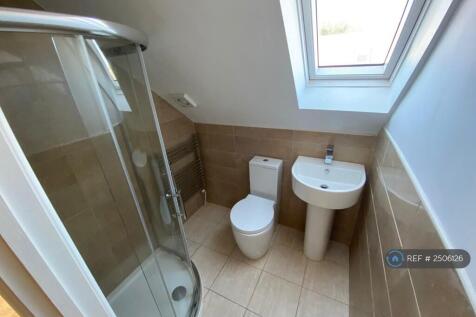 Shower 2nd Floor