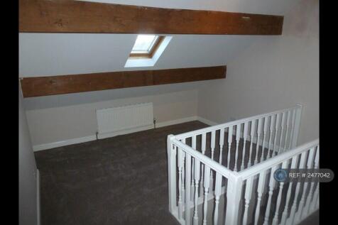 Bedroom 2 (2nd Floor)