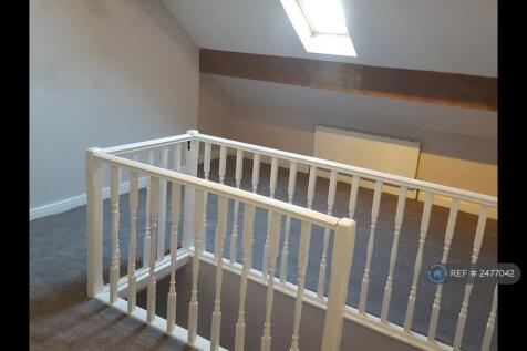 Bedroom 2 (2nd Floor)