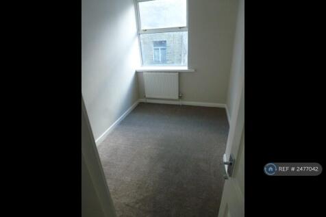 Bedroom 3 (1st Floor)