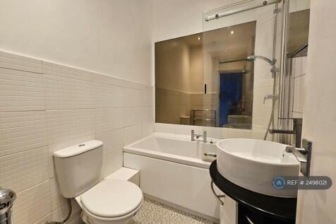 Bathroom 01