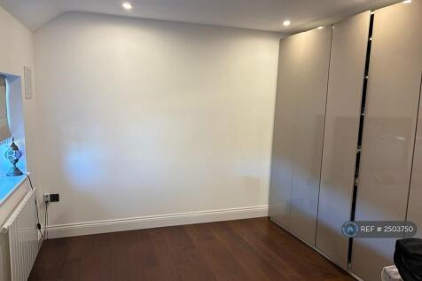 Master Beadroom