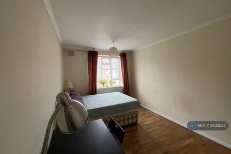 Room 1 (1200pcm) 