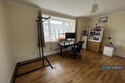 Room 2 (1600pcm) 