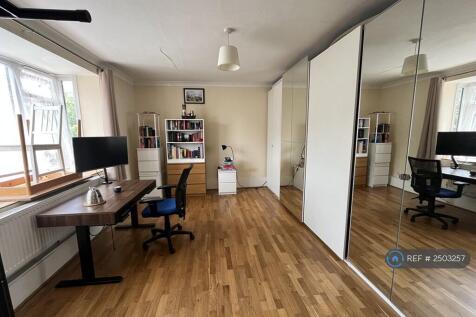 Room 2 (1600pcm) 