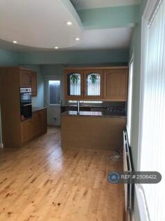 Open Plan Kitchen/Dining Room