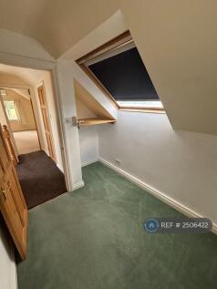 Upstairs Single Bedroom 2