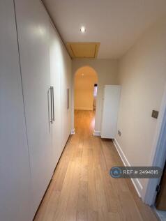Walk-In Wardrobe (Bedroom 1)