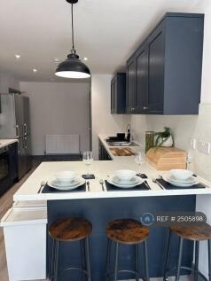 Communal Open Plan Kitchen