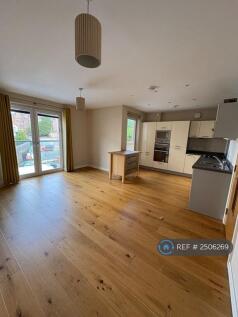 Open Plan Living Room/ Kitchen