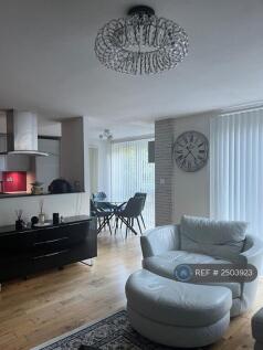 Living Room -5