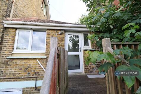 Rear Door &amp; Garden Acdess