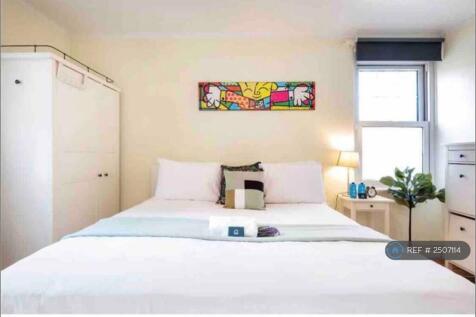 Master Bedroom (Super Kings Size Bed)