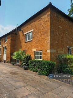Chestnut Cottage Back Garden