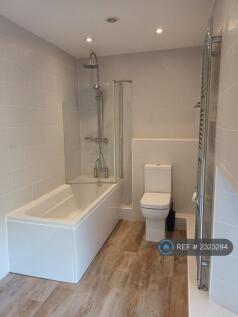 Ensuite Master Bedroom
