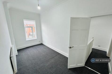 Rear Bedroom