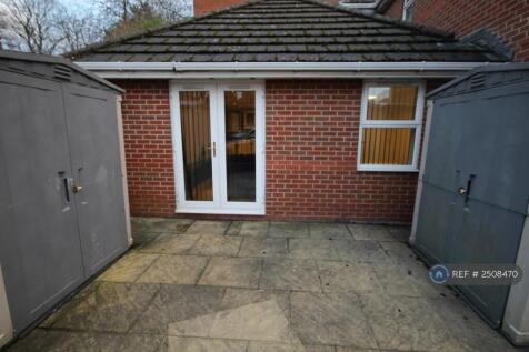 Rear Patio Area