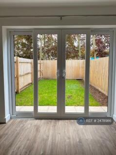 Lounge / Rear Garden