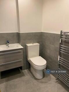 Main Bathroom