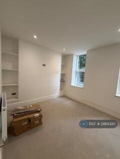 Lounge - Shelving And Tv Wall