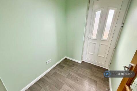 Utility Room/ Office 