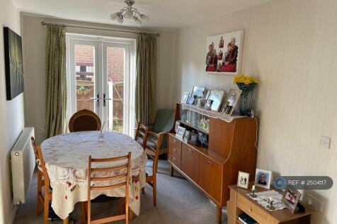 Open Plan Area - Dining