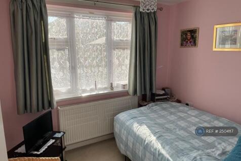 2nd Bedroom - At Back