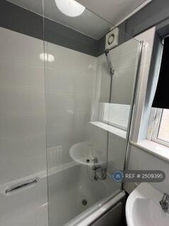 Bathroom (Refurbished)