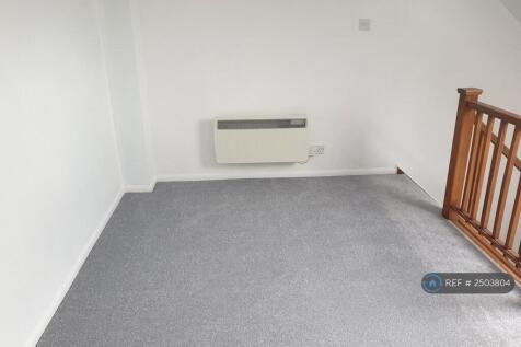 Galleried Bedroom