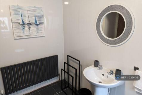 Bathroom View 3