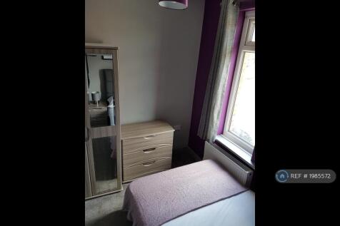 Double Room With Off-Suite -  Available