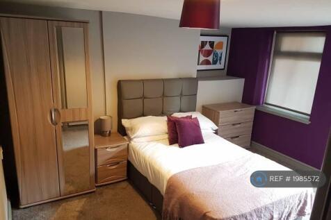 Large Double Room With En-Suite - Let