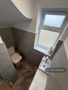 Lower Toilet And Sink 