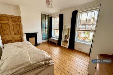 Front Bedroom