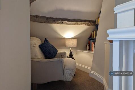 2nd Floor Landing