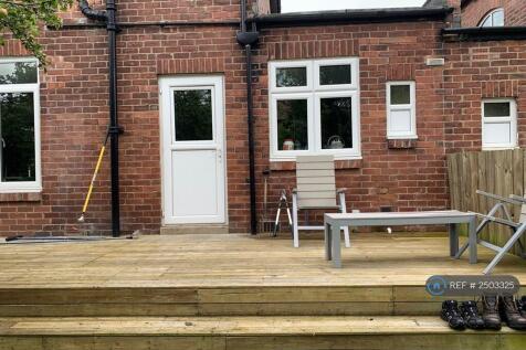 Rear Sun Deck
