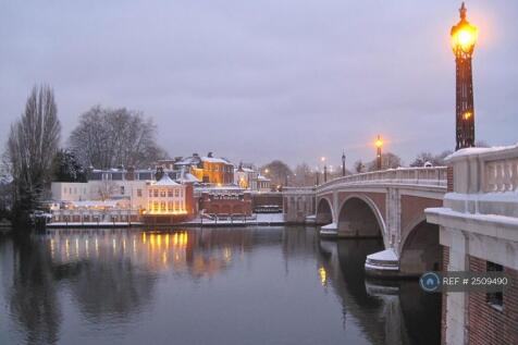 Hampton Court Bridge