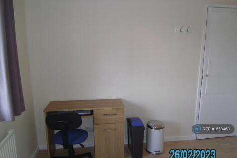 Large Double Room 1