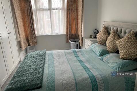 Master Bed Room
