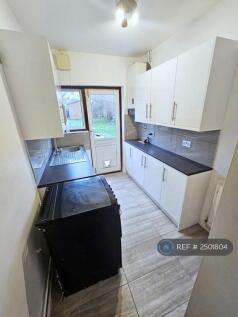 Newly Refurbished Kitchen